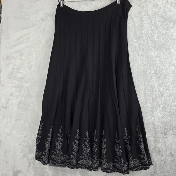 Coldwater Creek Black A-Line Midi Skirt with Embellished Pleats - Picture 2 of 8